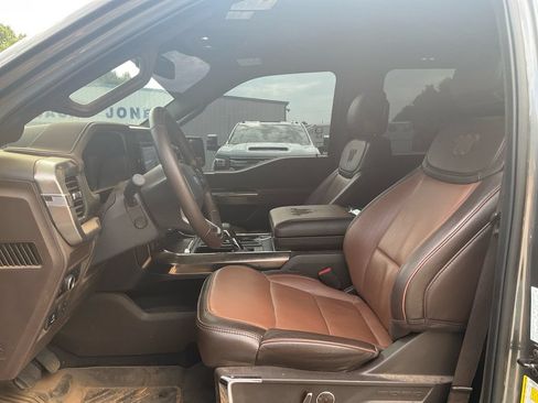 Used 2025 Ford F150 King Ranch w/ FX4 Off-Road Package AWD/4WD image 16