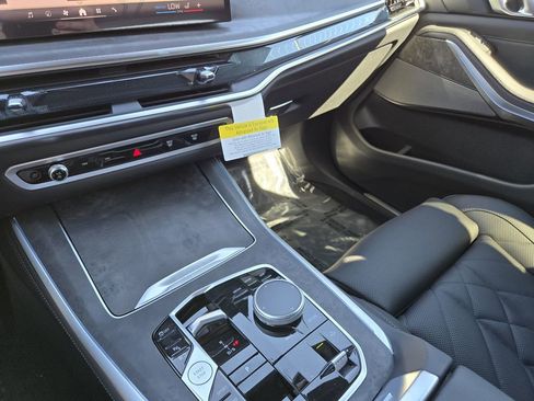 New 2026 BMW X5 xDrive50e image 23