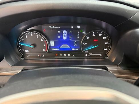 Used 2022 Ford Explorer Limited w/ Equipment Group 301A image 31