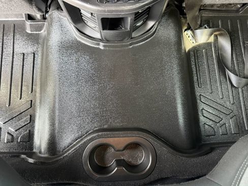 Used 2021 RAM 2500 Big Horn AWD/4WD image 39