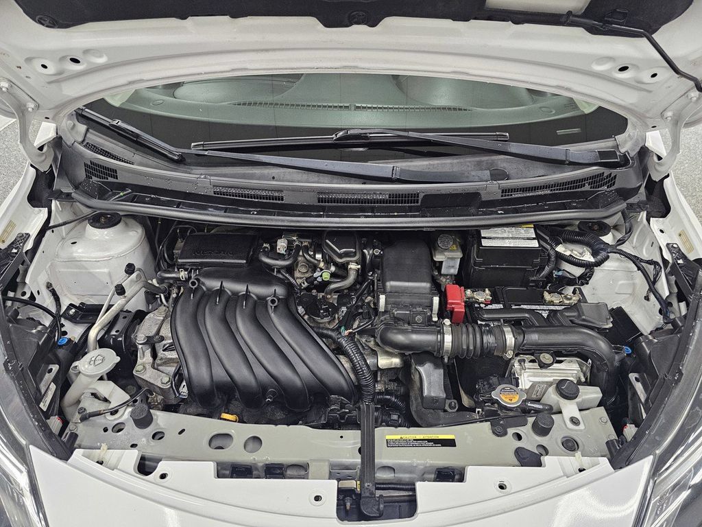 Used 2017 Nissan Versa Note SV FWD image 9