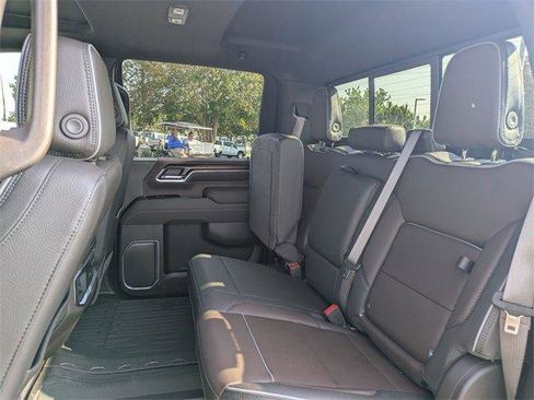 New 2026 GMC Sierra 2500 Denali w/ Denali Reserve Package image 17