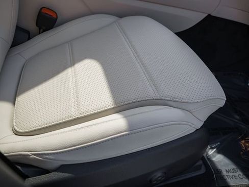 New 2026 Mercedes-Benz GLC 300 4MATIC image 34