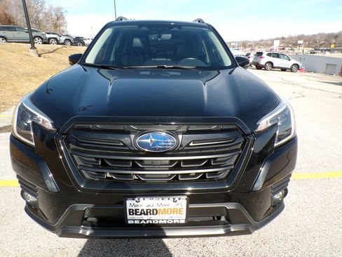 Used 2024 Subaru Forester Limited image 5