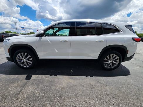 Used 2026 Buick Enclave Preferred AWD/4WD image 6