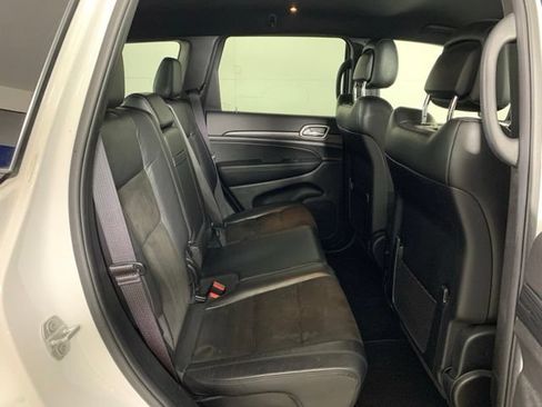 Used 2020 Jeep Grand Cherokee Altitude AWD/4WD image 22