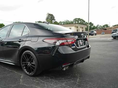Used 2021 Toyota Camry XSE FWD image 21