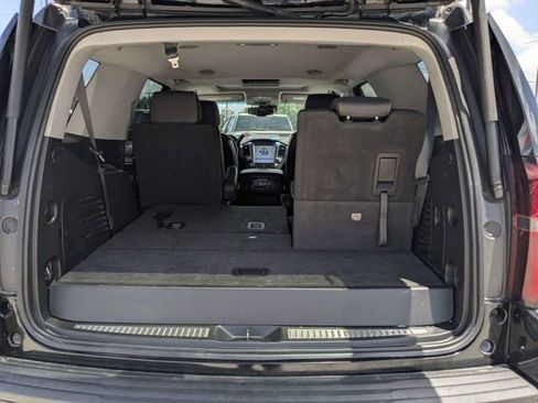 Used 2019 Chevrolet Tahoe LT RWD image 11