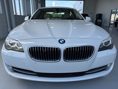 Used 2013 BMW 528i Sedan RWD image 15