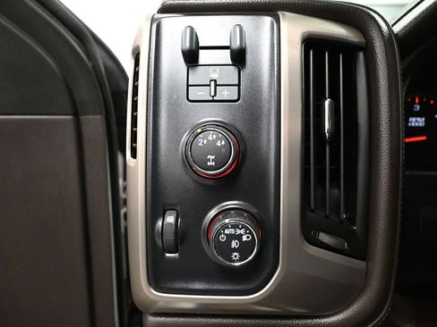 Used 2015 GMC Sierra 2500 Denali w/ Snow Plow Prep Package image 32