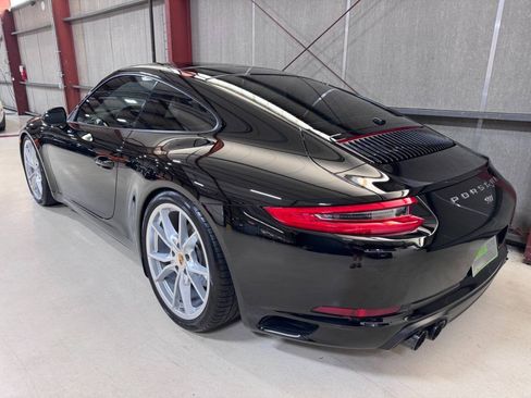 Used 2019 Porsche 911 Carrera image 8