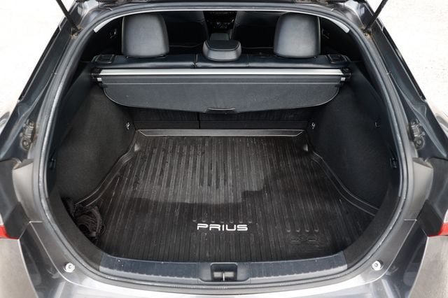 Used 2019 Toyota Prius XLE FWD image 26