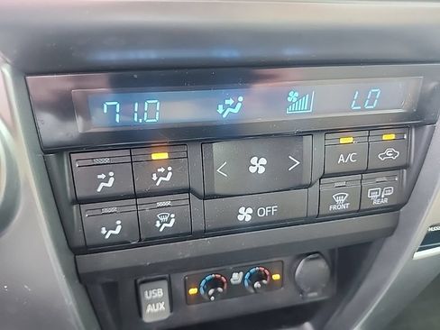 Used 2016 Toyota 4Runner Limited RWD image 5