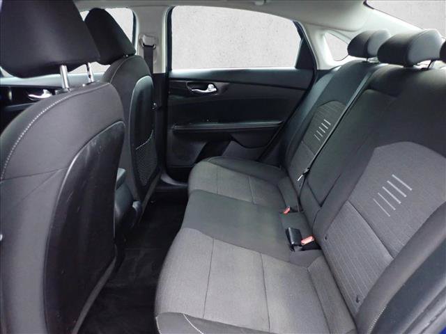 Used 2019 Kia Forte S w/ S Premium Package FWD image 8
