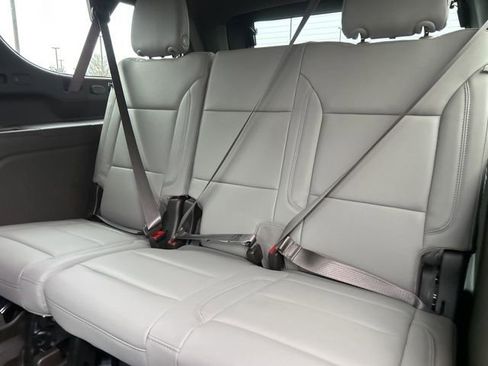 New 2026 Chevrolet Suburban LT w/ Comfort Package image 29
