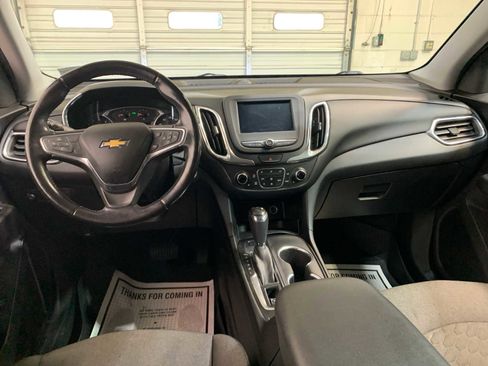 Used 2019 Chevrolet Equinox LT image 4