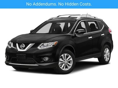Used 2016 Nissan Rogue SV w/ SV Premium Package