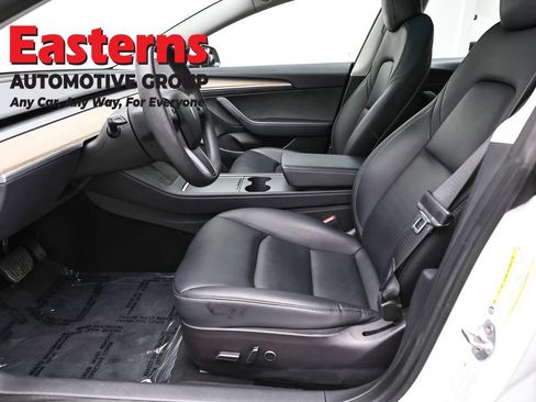 Used 2023 Tesla Model 3 Standard Range image 14