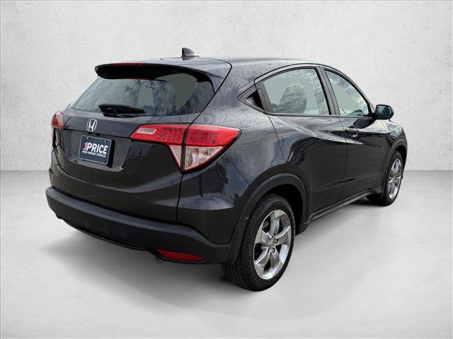 Used 2017 Honda HR-V LX image 5