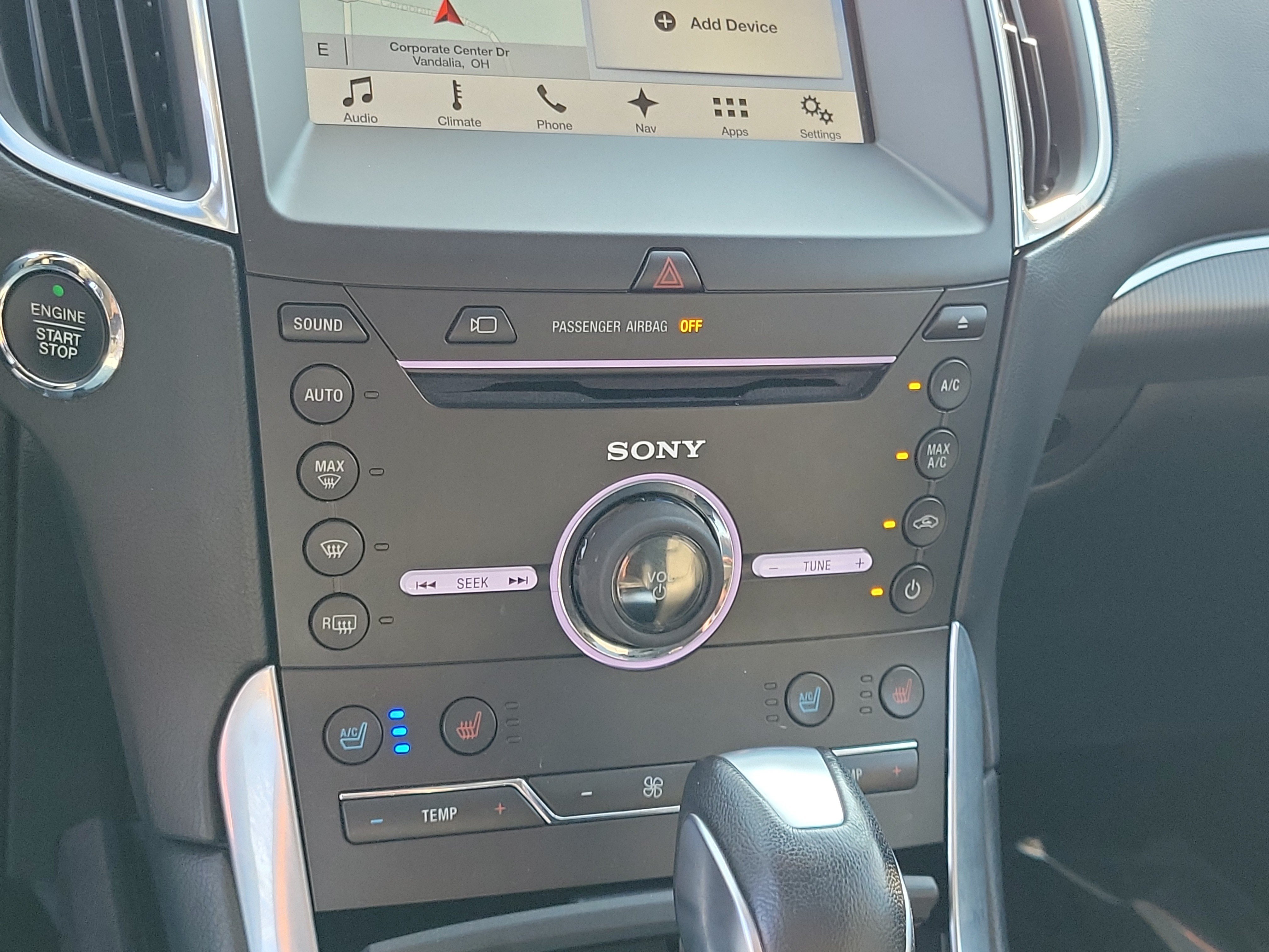 Used 2016 Ford Edge Titanium w/ Equipment Group 302A FWD image 27