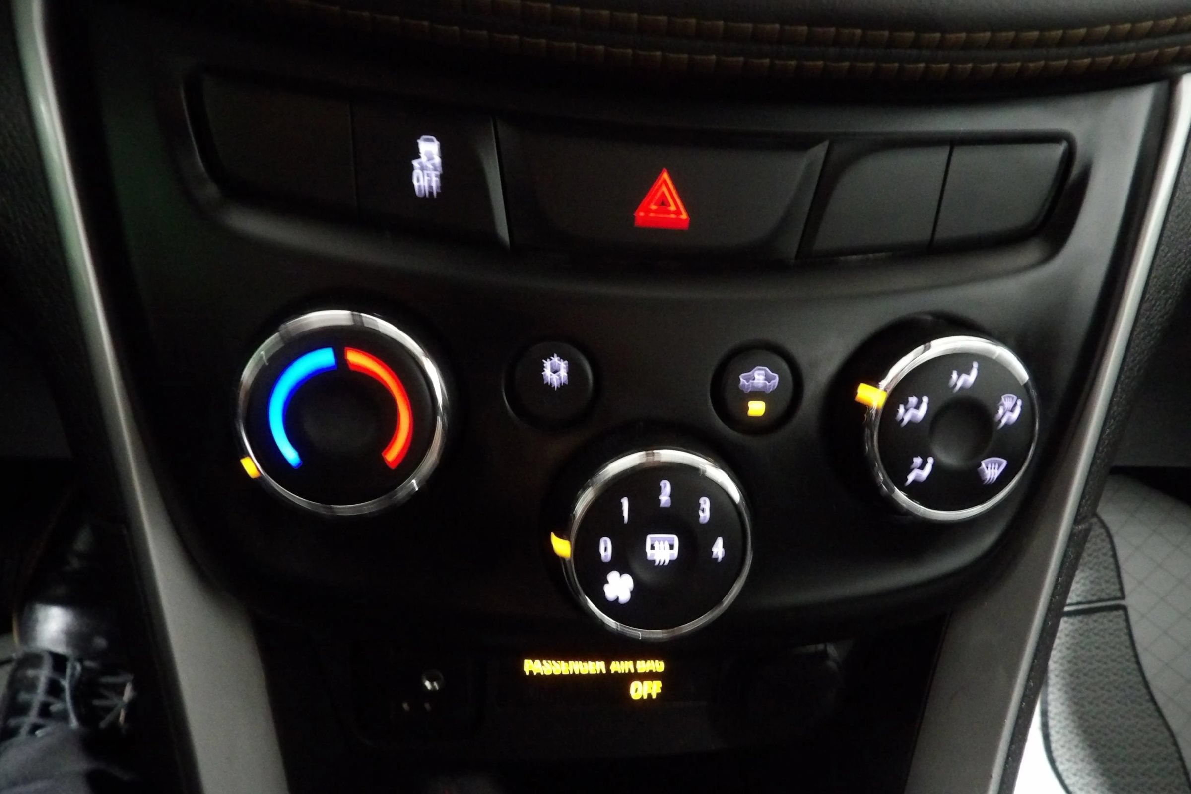 Used 2021 Chevrolet Trax LS FWD image 13