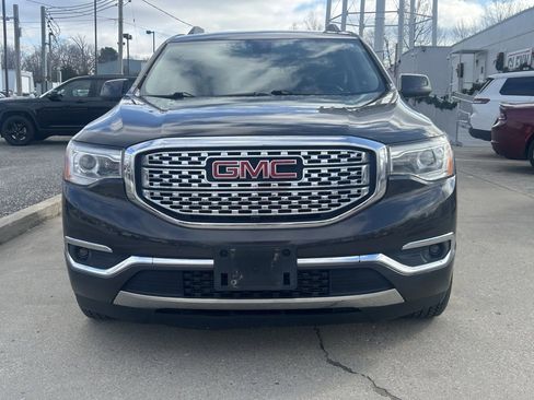 Used 2017 GMC Acadia Denali w/ Technology Package image 3