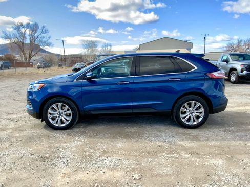 Used 2022 Ford Edge Titanium w/ Equipment Group 301A image 2