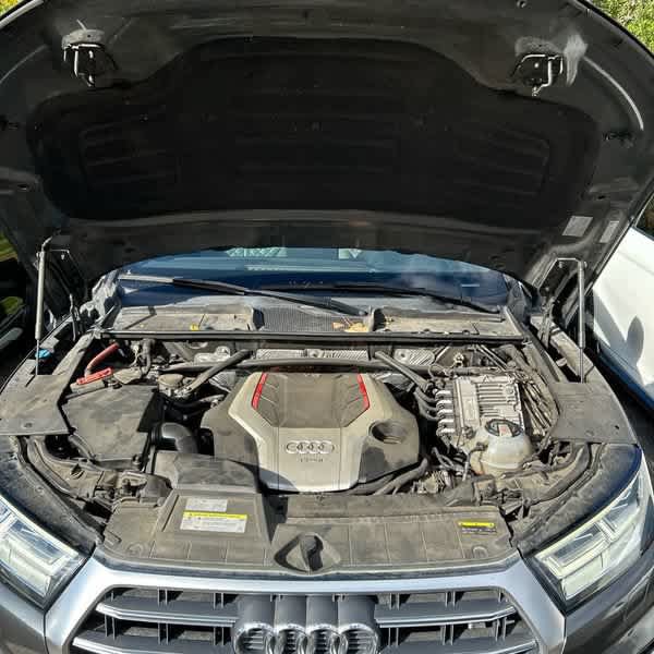 Used 2018 Audi SQ5 Premium Plus w/ S Sport Package AWD/4WD image 12