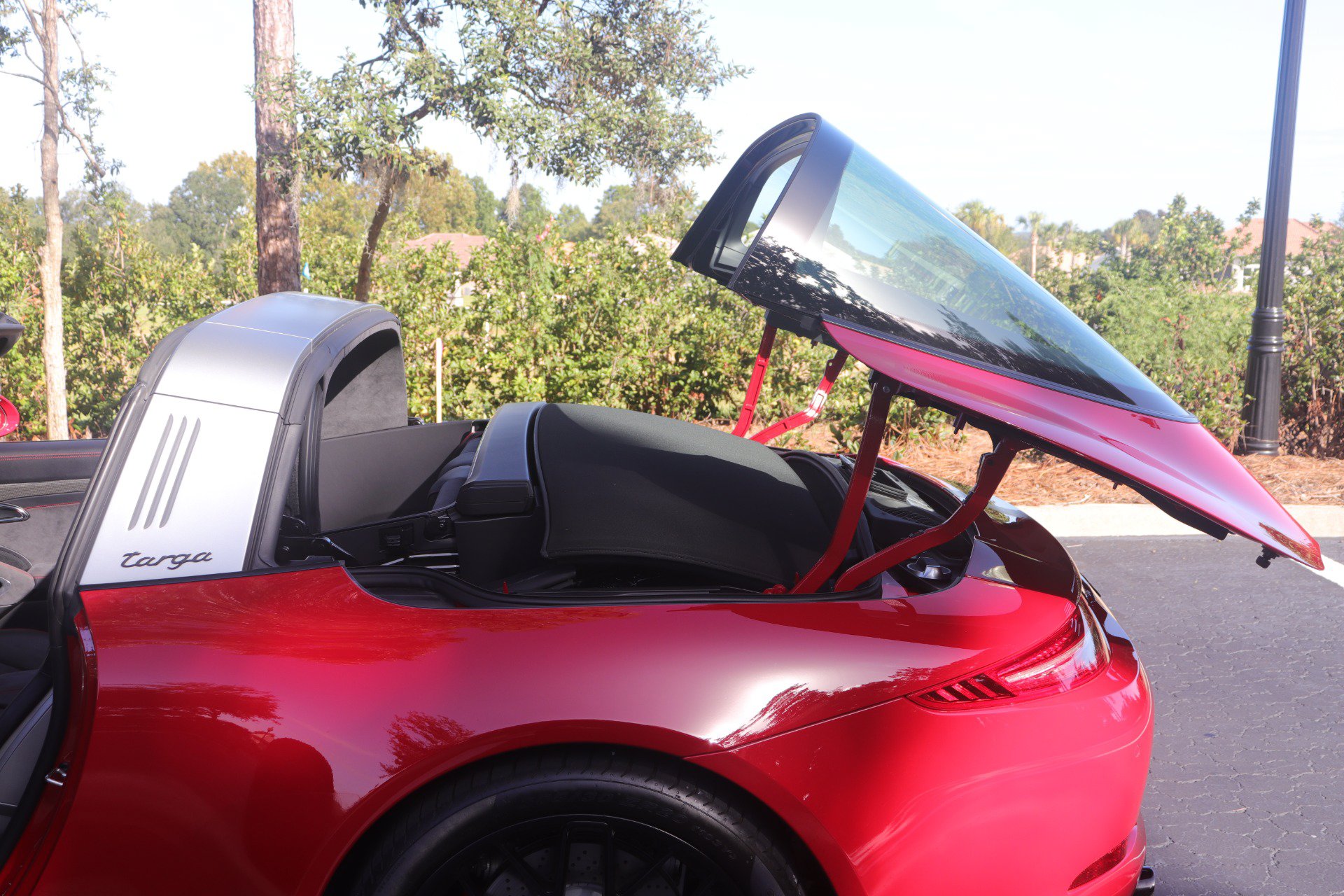 Used 2016 Porsche 911 Targa 4 GTS AWD/4WD image 4