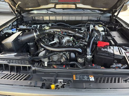 Used 2024 Ford Bronco Raptor AWD/4WD image 10