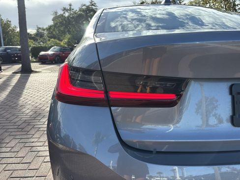 Certified 2025 BMW 330i Sedan RWD image 41