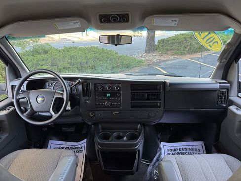 Used 2012 Chevrolet Express 1500 LS image 17