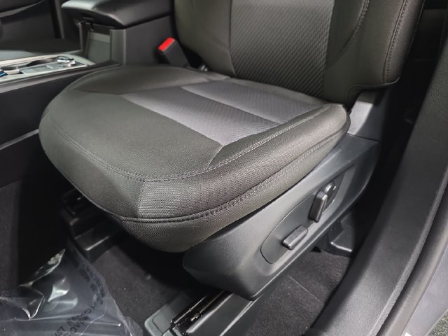 Certified 2023 Ford Explorer XLT AWD/4WD image 27