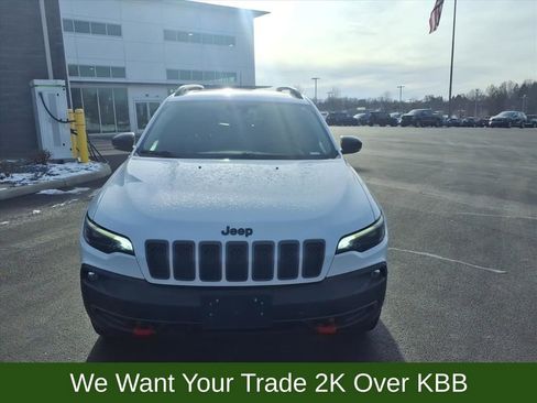 Used 2022 Jeep Cherokee Trailhawk w/ Sun, Sound & Nav Group image 9