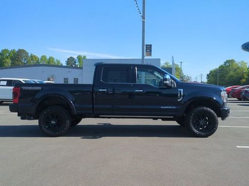 Used 2022 Ford F350 Platinum w/ Tremor Off-Road Package AWD/4WD image 14
