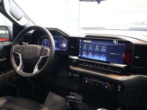 New 2026 Chevrolet Silverado 1500 LT Trail Boss w/ LT Trail Boss Premium Package AWD/4WD image 31