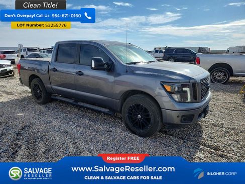 Used 2019 Nissan Titan SL w/ Midnight Edition RWD image 5