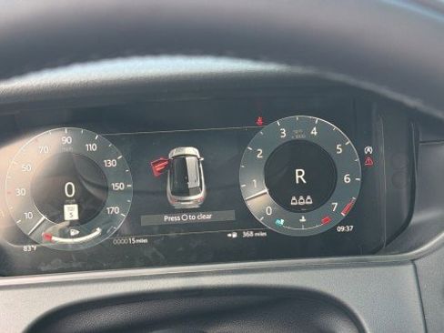 New 2026 Land Rover Range Rover Velar S image 17