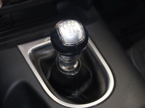 Used 2019 Ford Mustang GT RWD image 8