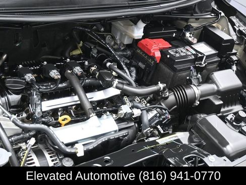 Used 2025 Nissan Versa S w/ Trunk Package image 22