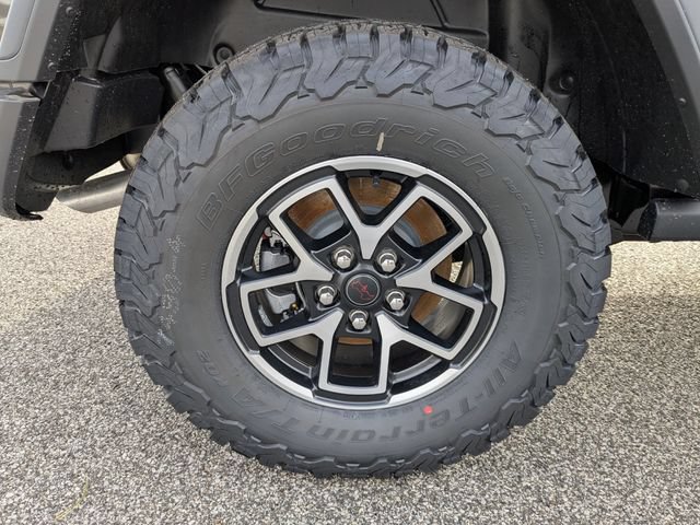 New 2026 Jeep Wrangler Unlimited Rubicon AWD/4WD image 6
