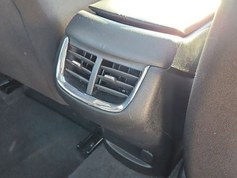 Used 2023 Chevrolet Malibu LT image 16