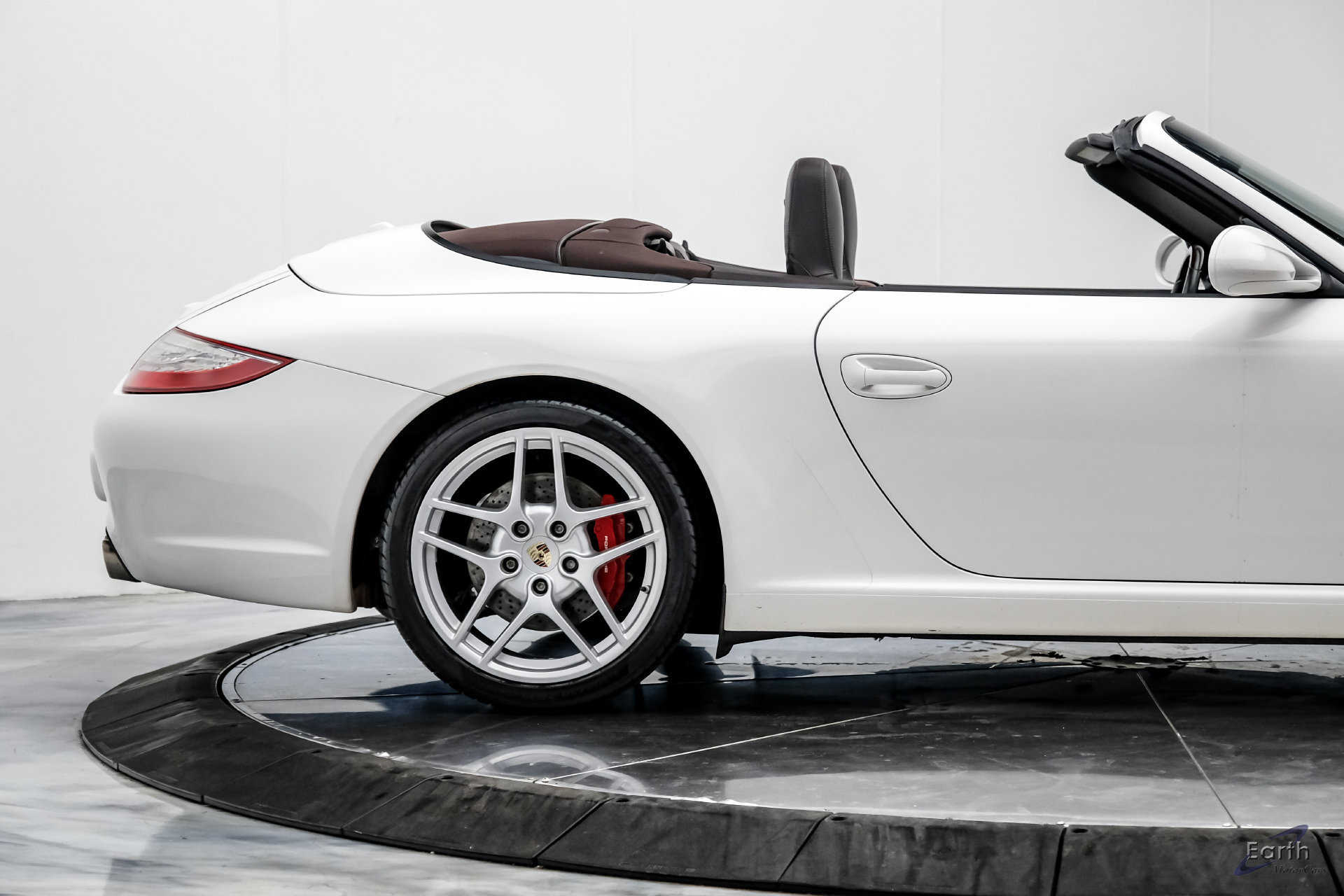 Used 2011 Porsche 911 Carrera S RWD image 27