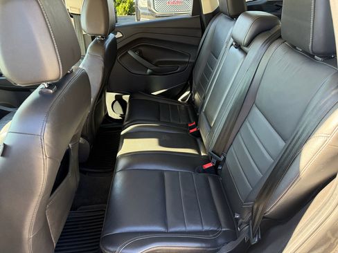 Used 2015 Ford Escape Titanium image 13