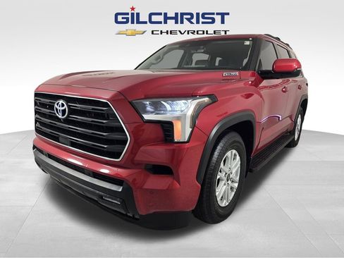 Used 2024 Toyota Sequoia SR5 w/ SR5 Premium Package image 2