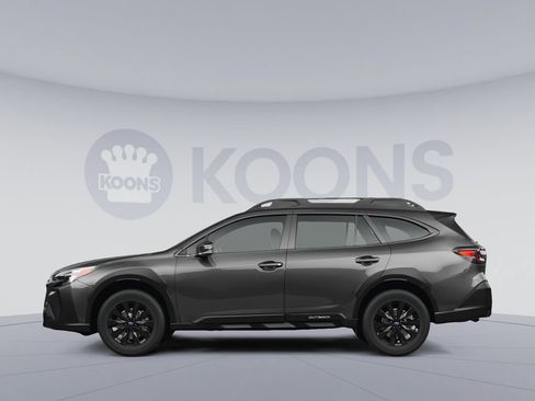 Used 2025 Subaru Outback Onyx Edition AWD/4WD image 2