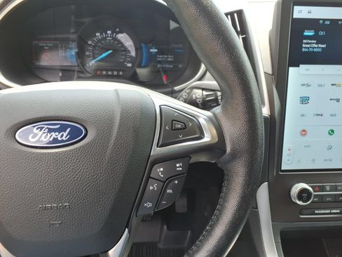 Used 2021 Ford Edge SEL AWD/4WD image 24