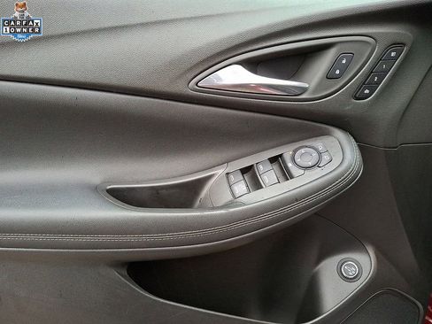 Used 2022 Buick Encore GX Essence w/ Experience Buick Package image 13