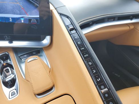 Used 2025 Chevrolet Corvette 3LT Convertible 1-Owner w/ Z51 Performance Package image 23