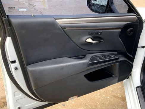 Used 2021 Lexus ES 350 F Sport w/ Accessory Package image 21